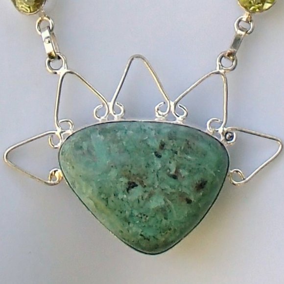 Scrollwork Necklace Pendant  .925 Silver Marked Peridot African Turquoise? - Picture 4 of 10